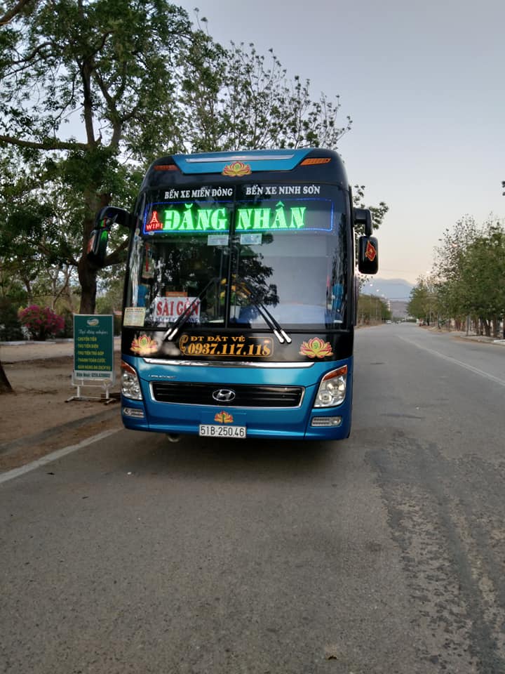 Nhà xe Đăng Nhân